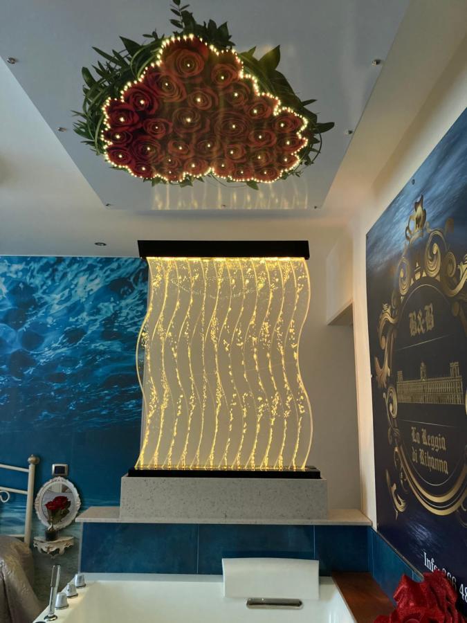 B&B La Reggia Di Rihanna Spa กาแซร์ตา ภายนอก รูปภาพ